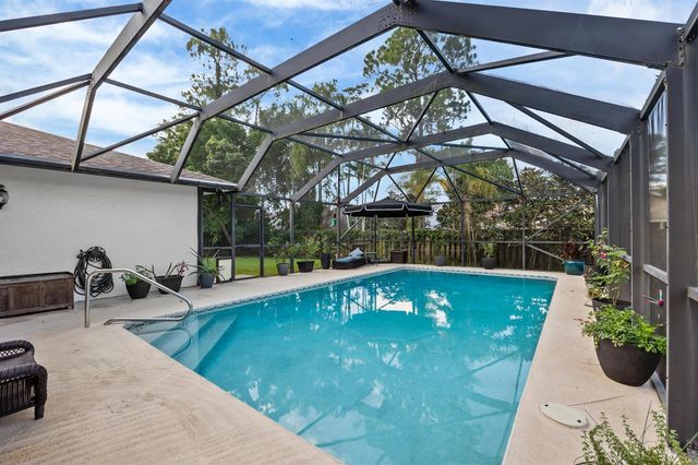14248 Paddock Drive, Wellington, FL 33414