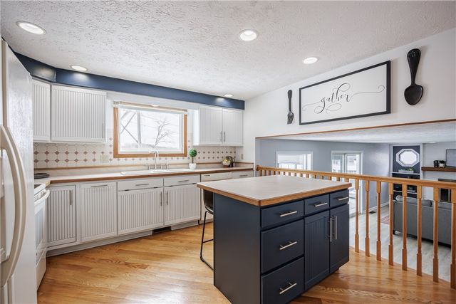 14 Port Meadow Trail, Perinton, NY 14450