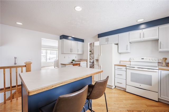 14 Port Meadow Trail, Perinton, NY 14450