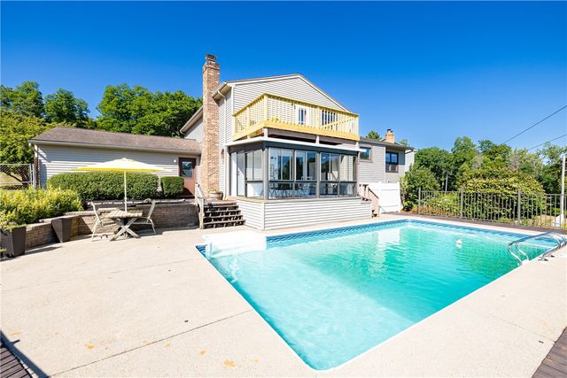 14 Port Meadow Trail, Perinton, NY 14450