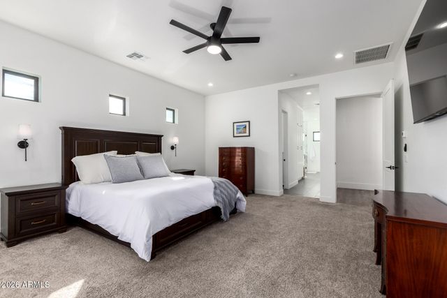 28673 N THOMPSON Road, San Tan Valley, AZ 85144