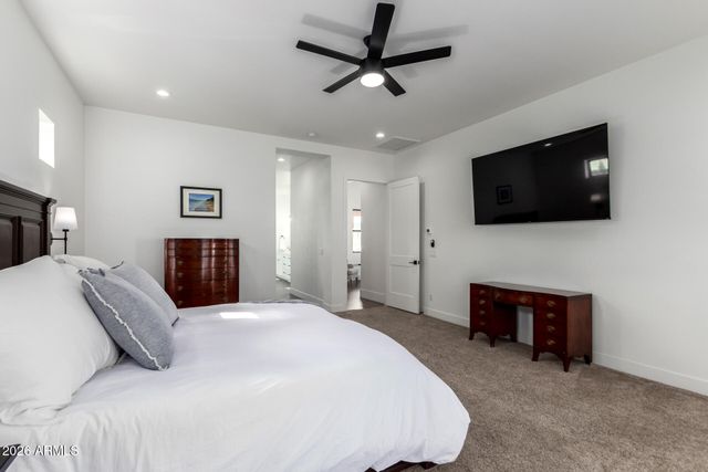 28673 N THOMPSON Road, San Tan Valley, AZ 85144