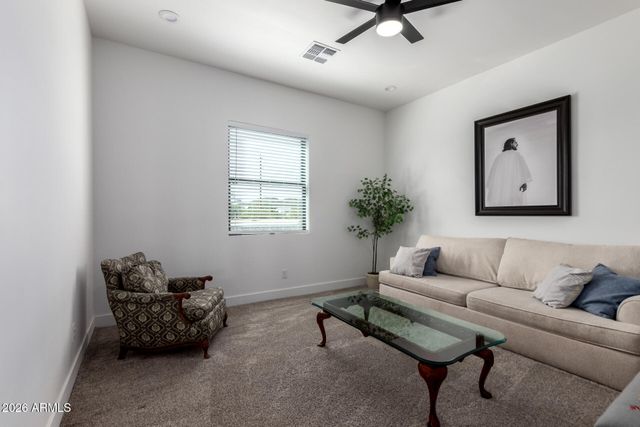 28673 N THOMPSON Road, San Tan Valley, AZ 85144