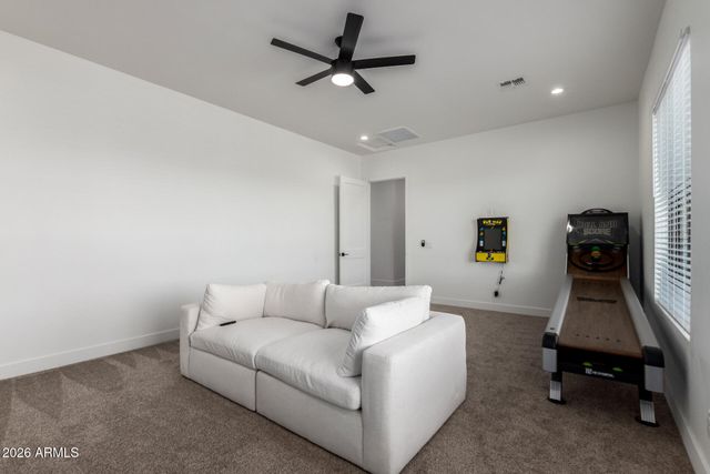 28673 N THOMPSON Road, San Tan Valley, AZ 85144