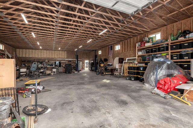 28673 N THOMPSON Road, San Tan Valley, AZ 85144