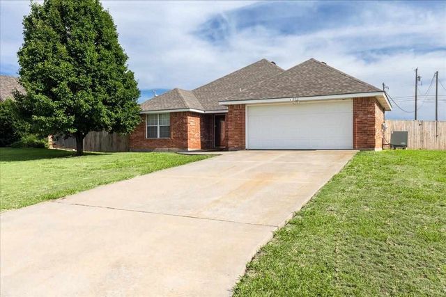 836 NW Hilltop, Lawton, OK 73507