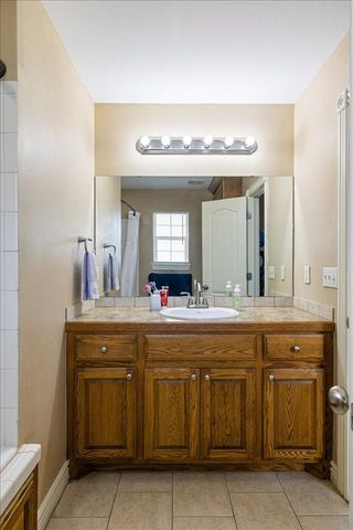 836 NW Hilltop, Lawton, OK 73507
