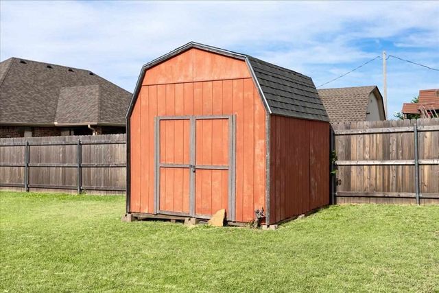 836 NW Hilltop, Lawton, OK 73507