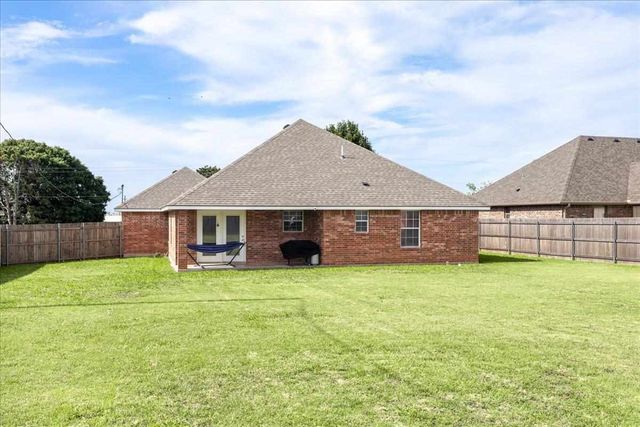 836 NW Hilltop, Lawton, OK 73507