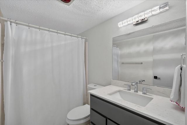 2806 Holy Cross Lane, Garland, TX 75044