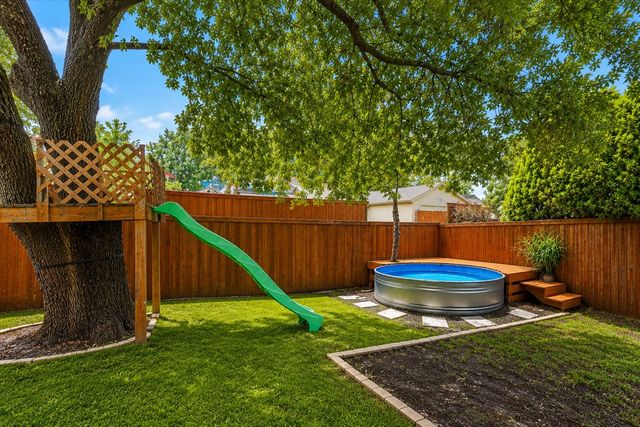 2806 Holy Cross Lane, Garland, TX 75044