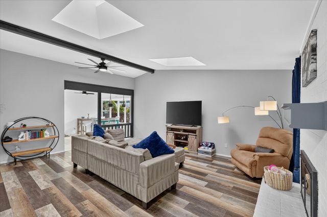 2806 Holy Cross Lane, Garland, TX 75044