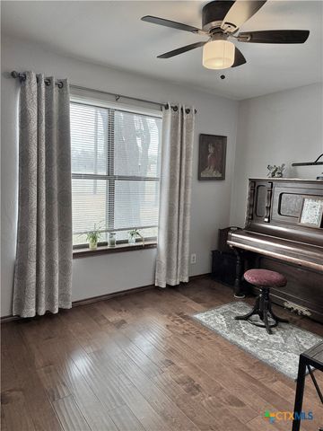 2501 County Road 228, Florence, TX 76527