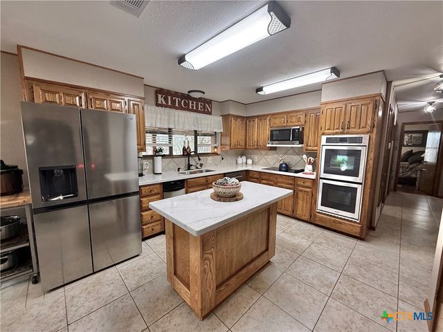 2501 County Road 228, Florence, TX 76527