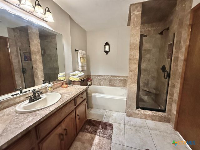 2501 County Road 228, Florence, TX 76527