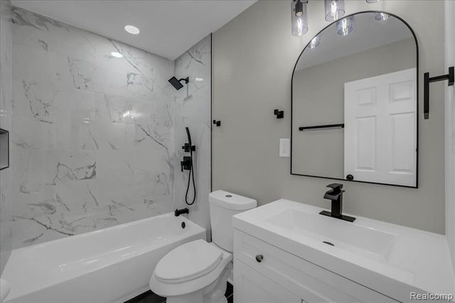 1997 Sturtevant Street, Detroit, MI 48206