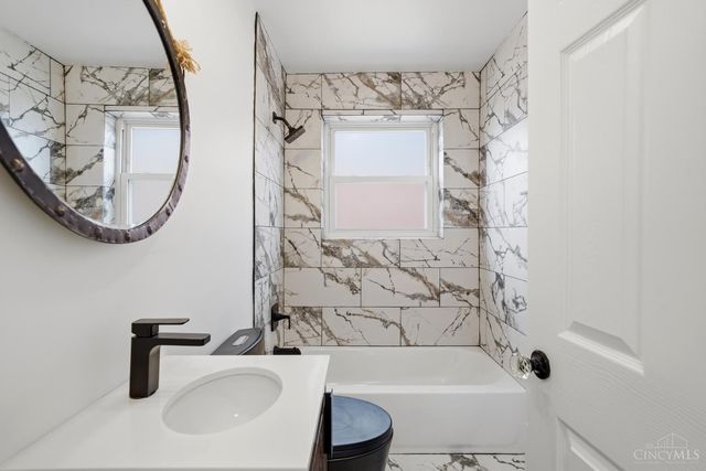 5869 Weston Court, Green Twp, OH 45248