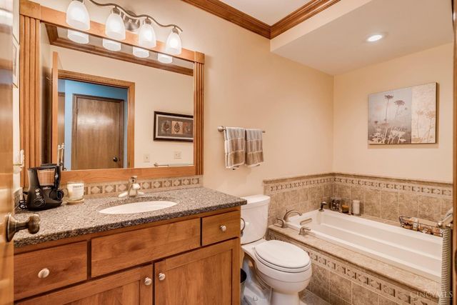 477 White Oak Drive, Oxford, OH 45056