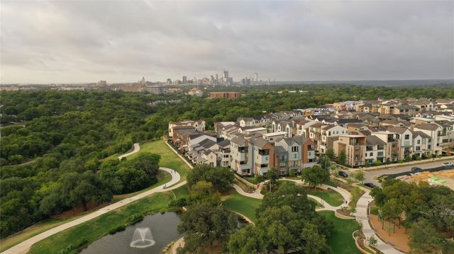 4309 Prevail LN 18, Austin, TX 78731