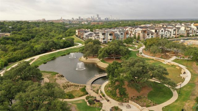 4309 Prevail LN 18, Austin, TX 78731