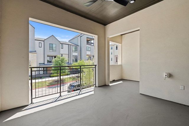 4309 Prevail LN 18, Austin, TX 78731