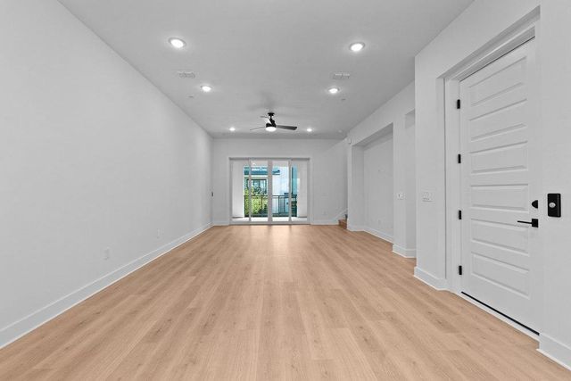 4309 Prevail LN 18, Austin, TX 78731