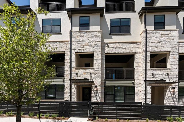 4309 Prevail LN 18, Austin, TX 78731