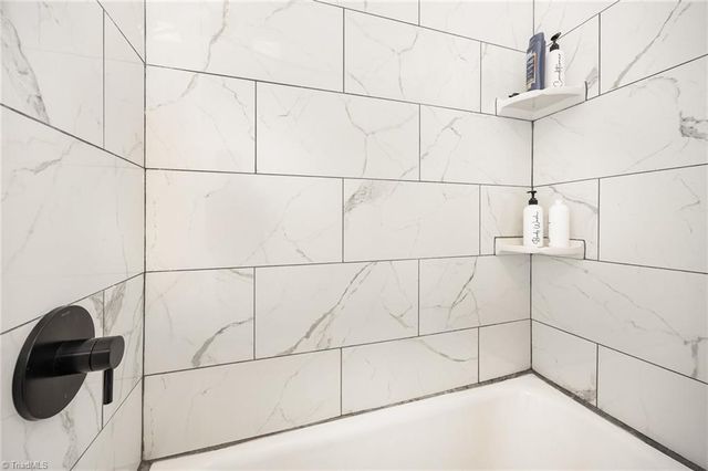 3021 Kinnamon Road, Winston-salem, NC 27104