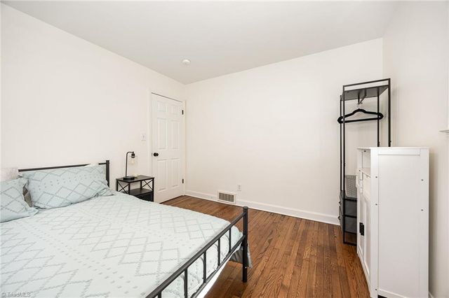 3021 Kinnamon Road, Winston-salem, NC 27104