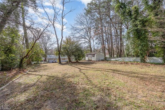 3021 Kinnamon Road, Winston-salem, NC 27104