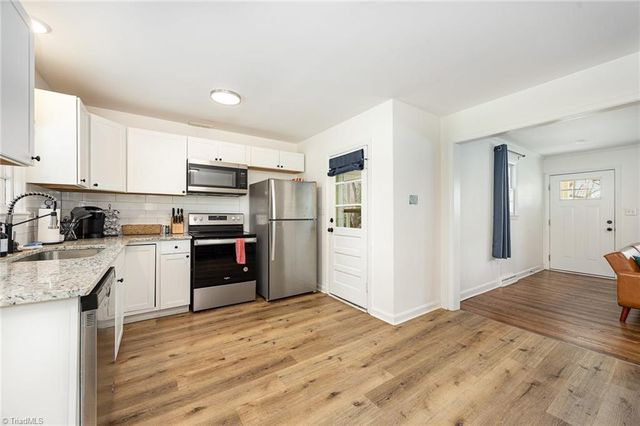 3021 Kinnamon Road, Winston-salem, NC 27104