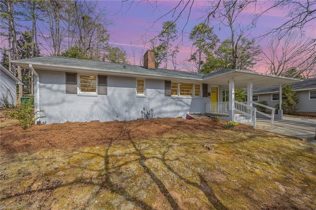 3021 Kinnamon Road, Winston-salem, NC 27104