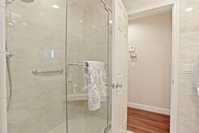 3256 Lakeshore Ct, Stockton, CA 95219