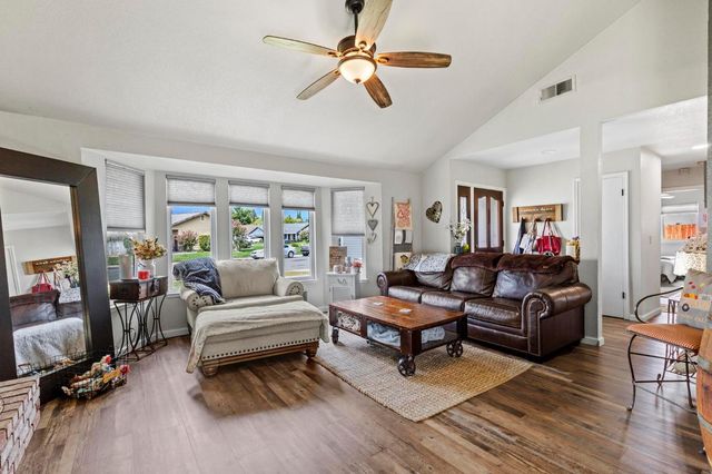 1779 Tamarack Dr, Yuba City, CA 95991