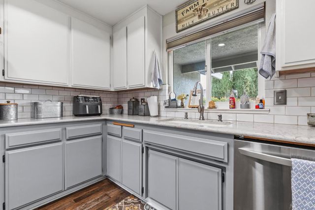 1779 Tamarack Dr, Yuba City, CA 95991