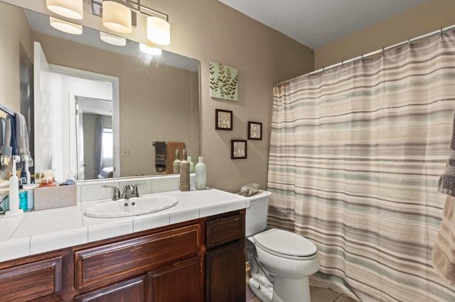 1779 Tamarack Dr, Yuba City, CA 95991