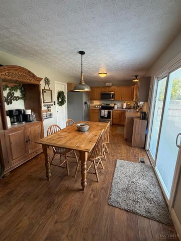 7248 Country Walk Drive, Franklin Twp, OH 45005