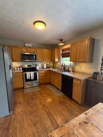 7248 Country Walk Drive, Franklin Twp, OH 45005