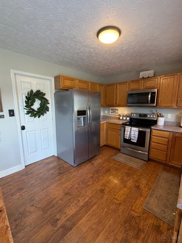 7248 Country Walk Drive, Franklin Twp, OH 45005