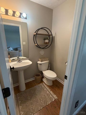 7248 Country Walk Drive, Franklin Twp, OH 45005