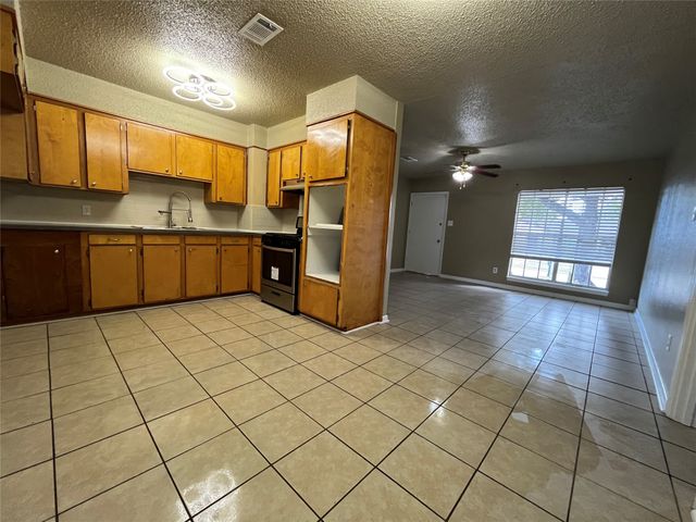 4303 Burdine Street, Bossier City, LA 71111