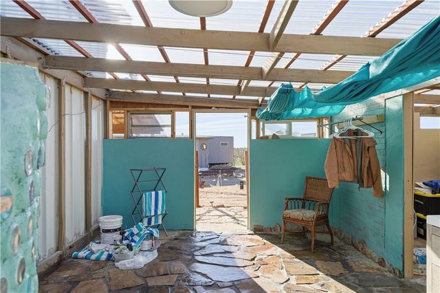 10887 Duncan Road, Yucca, AZ 86438