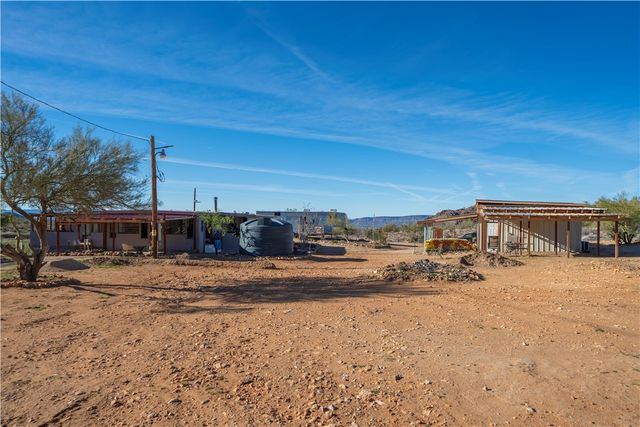 10887 Duncan Road, Yucca, AZ 86438