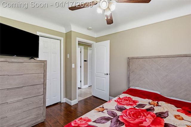 3520 Denson Drive, Sterling Heights, MI 48310