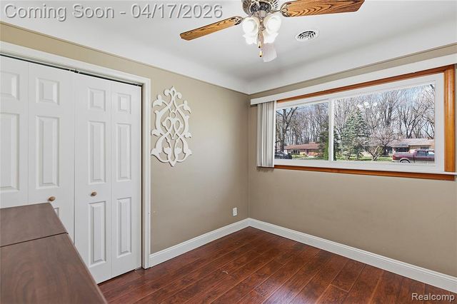 3520 Denson Drive, Sterling Heights, MI 48310