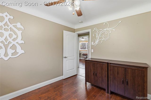 3520 Denson Drive, Sterling Heights, MI 48310