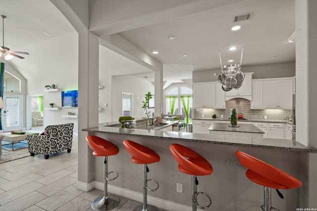 2051 Cottonwood Way, San Antonio, TX 78253