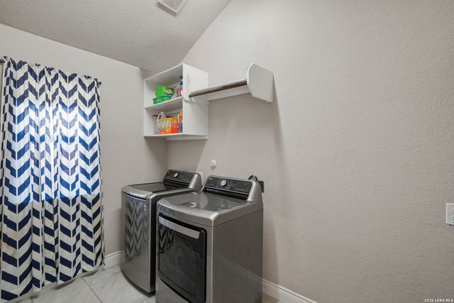 2051 Cottonwood Way, San Antonio, TX 78253