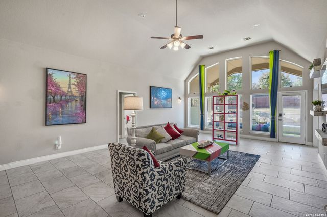 2051 Cottonwood Way, San Antonio, TX 78253