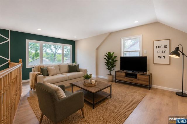 421 Tryon Avenue, Englewood, NJ 07631